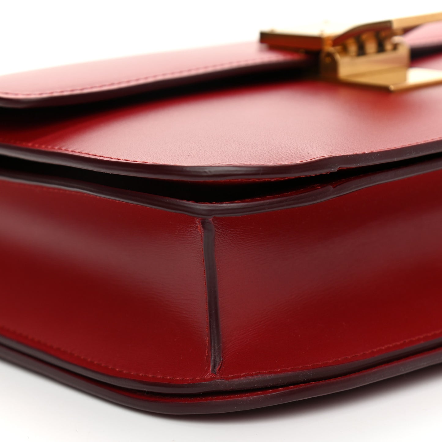 Box Calfskin Medium Classic Box Flap Bag Red