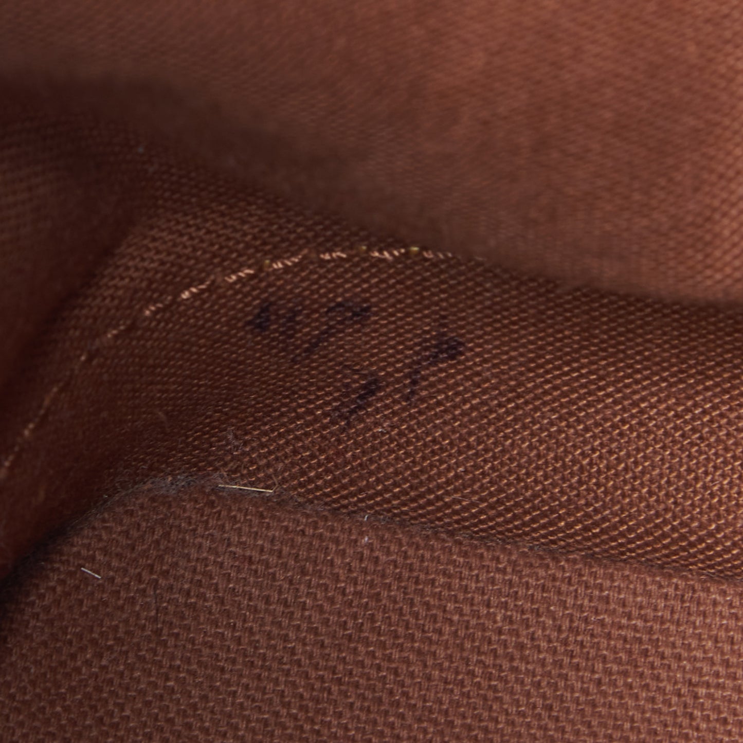 Monogram Noe