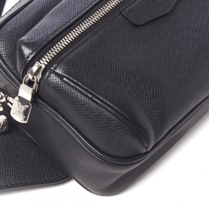 Louis Vuitton Taiga Outdoor Bumbag Black 5 of 8