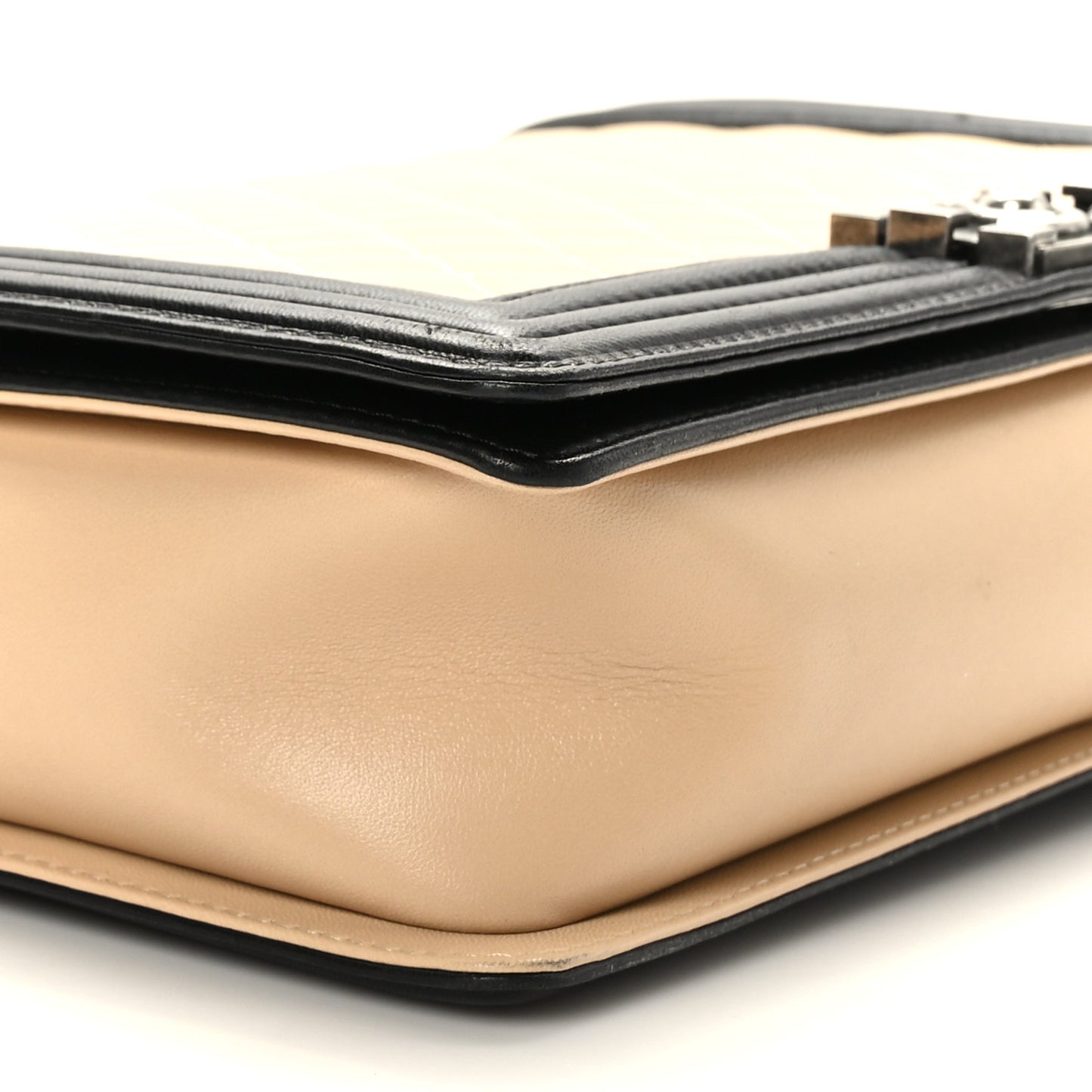 Lambskin Quilted Large Boy Flap Beige Black