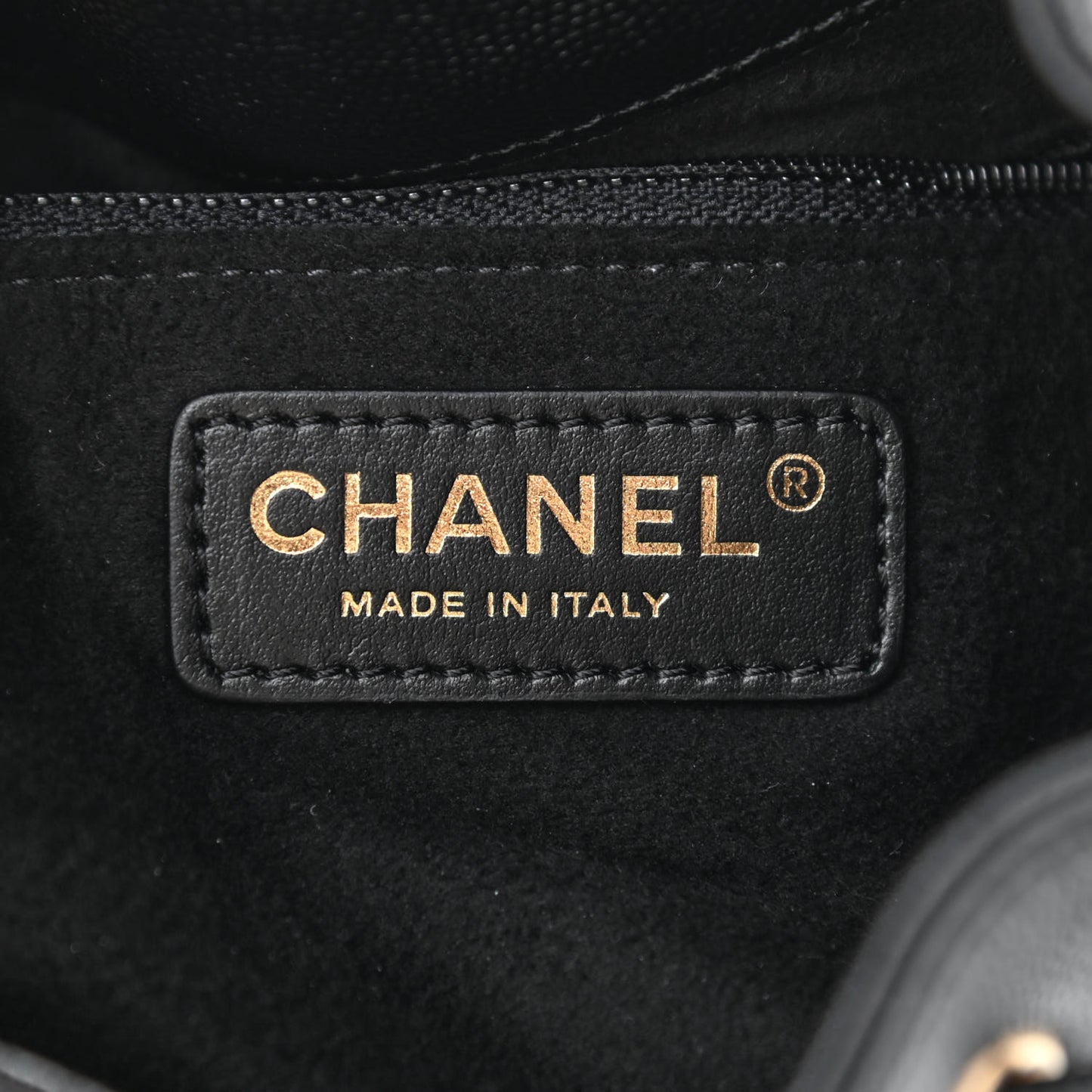 Caviar Deauville Drawstring Bucket Bag Black