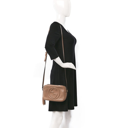 Gucci Pebbled Calfskin Small Soho Disco Bag Camelia 2 of 18