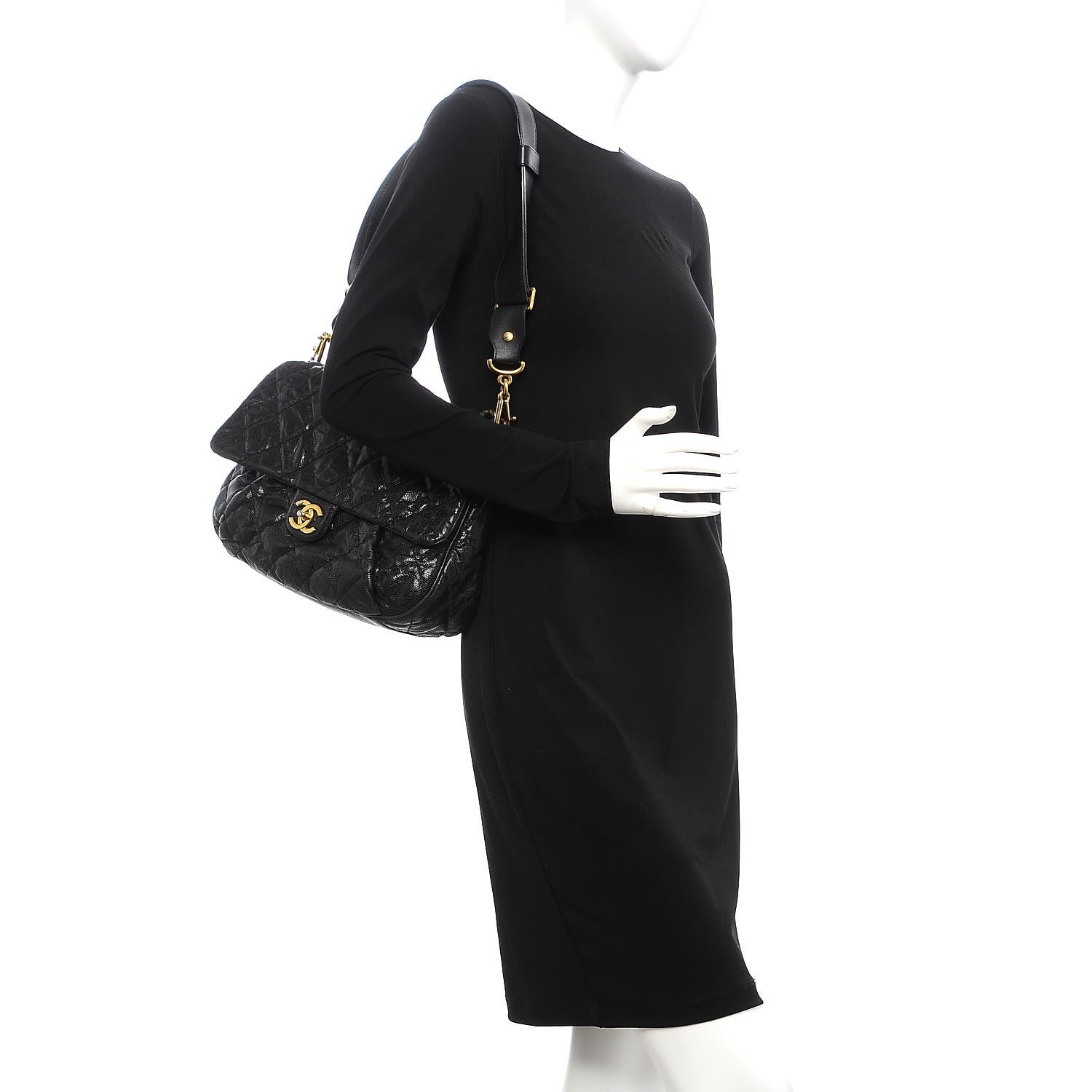 Chanel Crumpled Grained Calfskin Medium Coco Pleats Messenger Flap Black 2 of 9