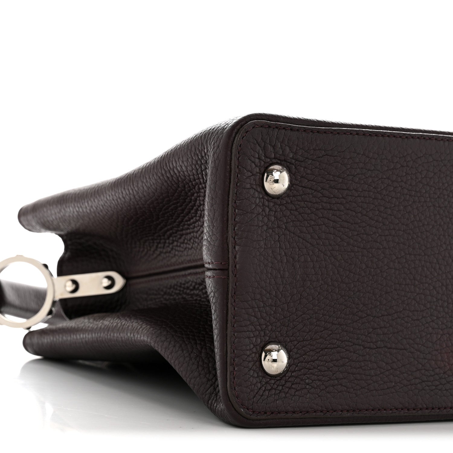 Louis Vuitton Taurillon Capucines MM Quetsche 8 of 11