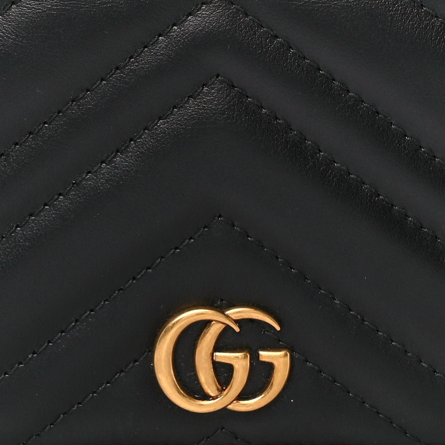Gucci Calfskin Matelasse GG Marmont Passport Case Black 8 of 10