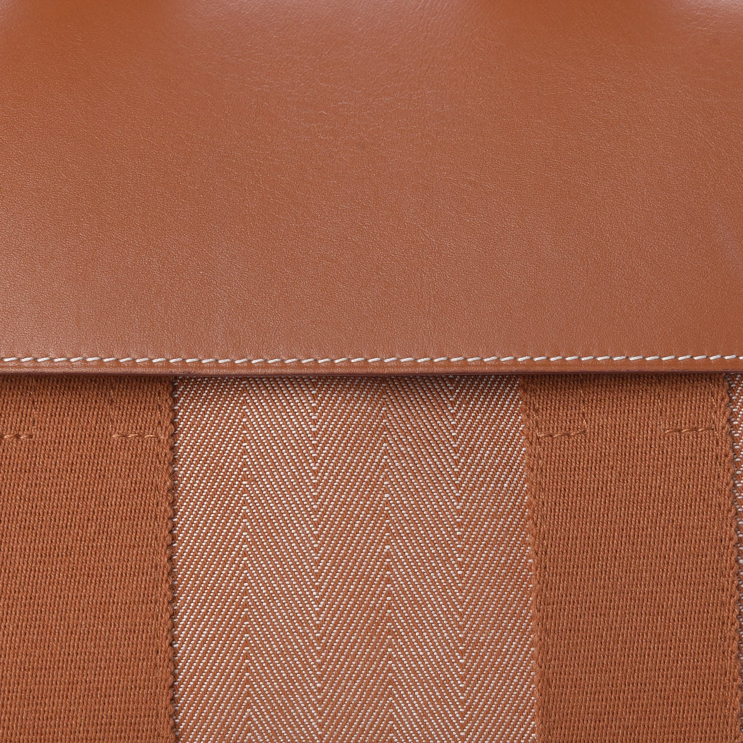 Swift Valparaiso Tote PM Gold