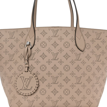 Louis Vuitton Mahina Blossom MM Galet 8 of 10