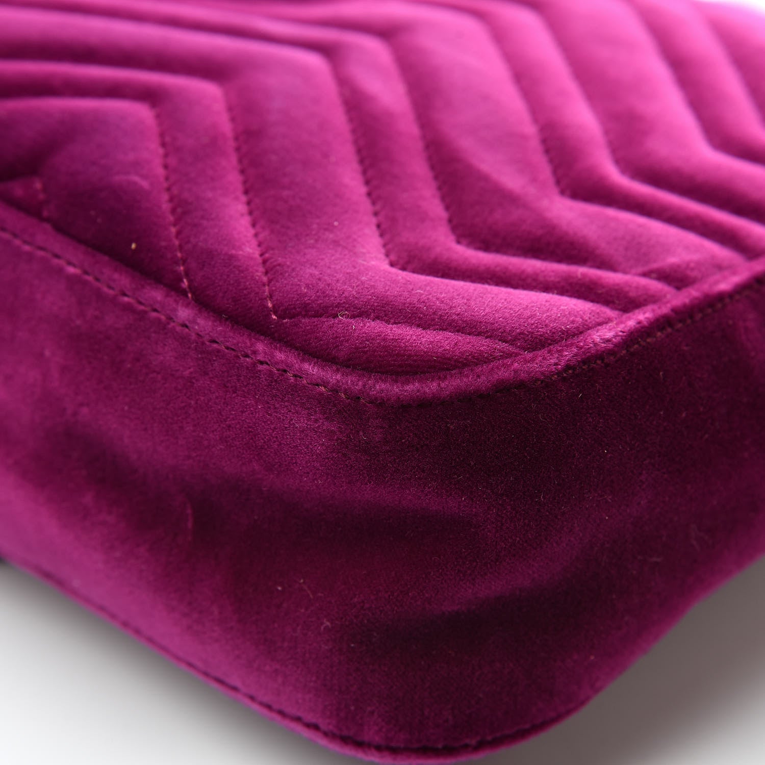 Gucci Velvet Matelasse Medium GG Marmont Shoulder Bag Fuchsia Violet Cyclamen 11 of 16