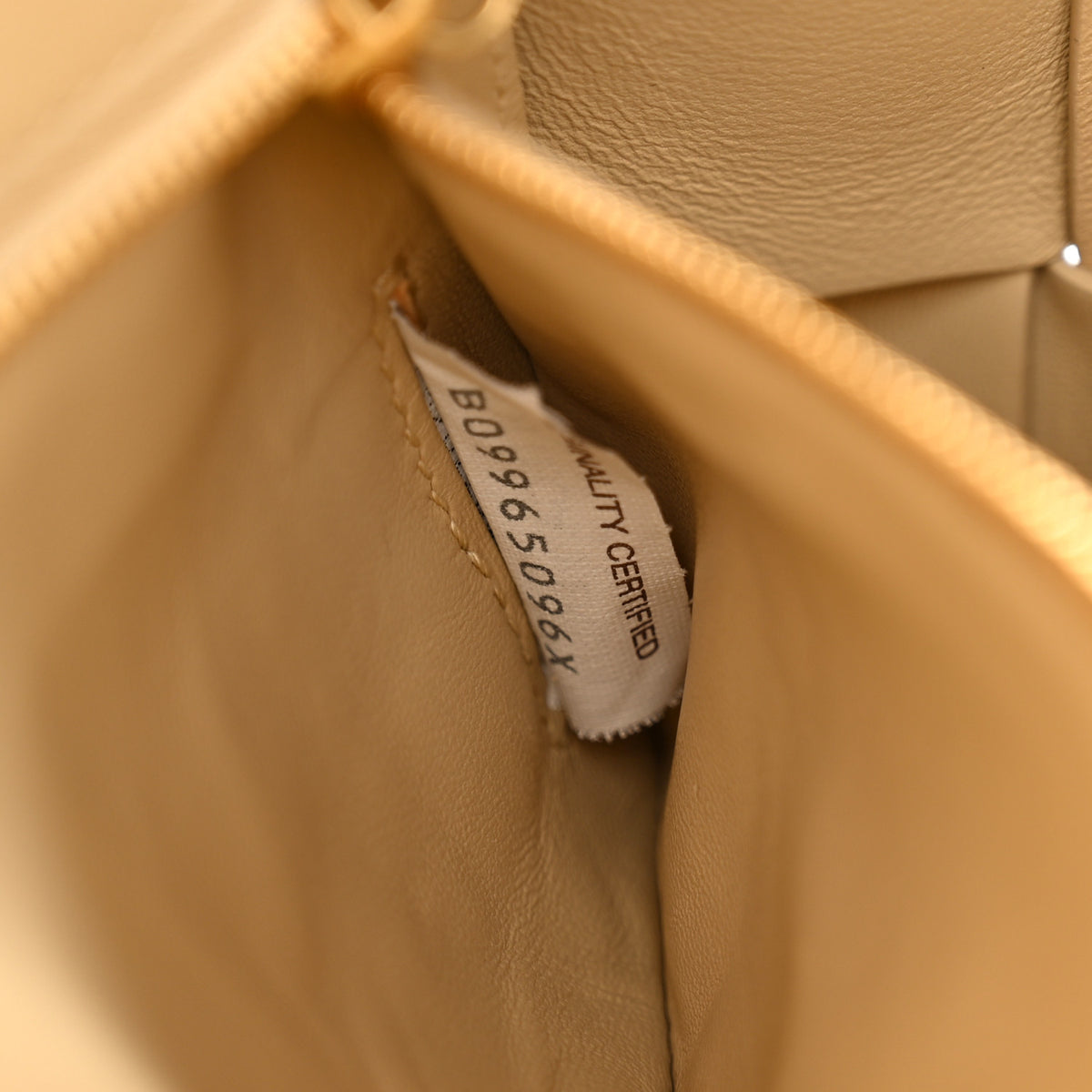 Bottega Veneta Patent Maxi Intrecciato Cassette Crossbody Bag Beige 7 of 11