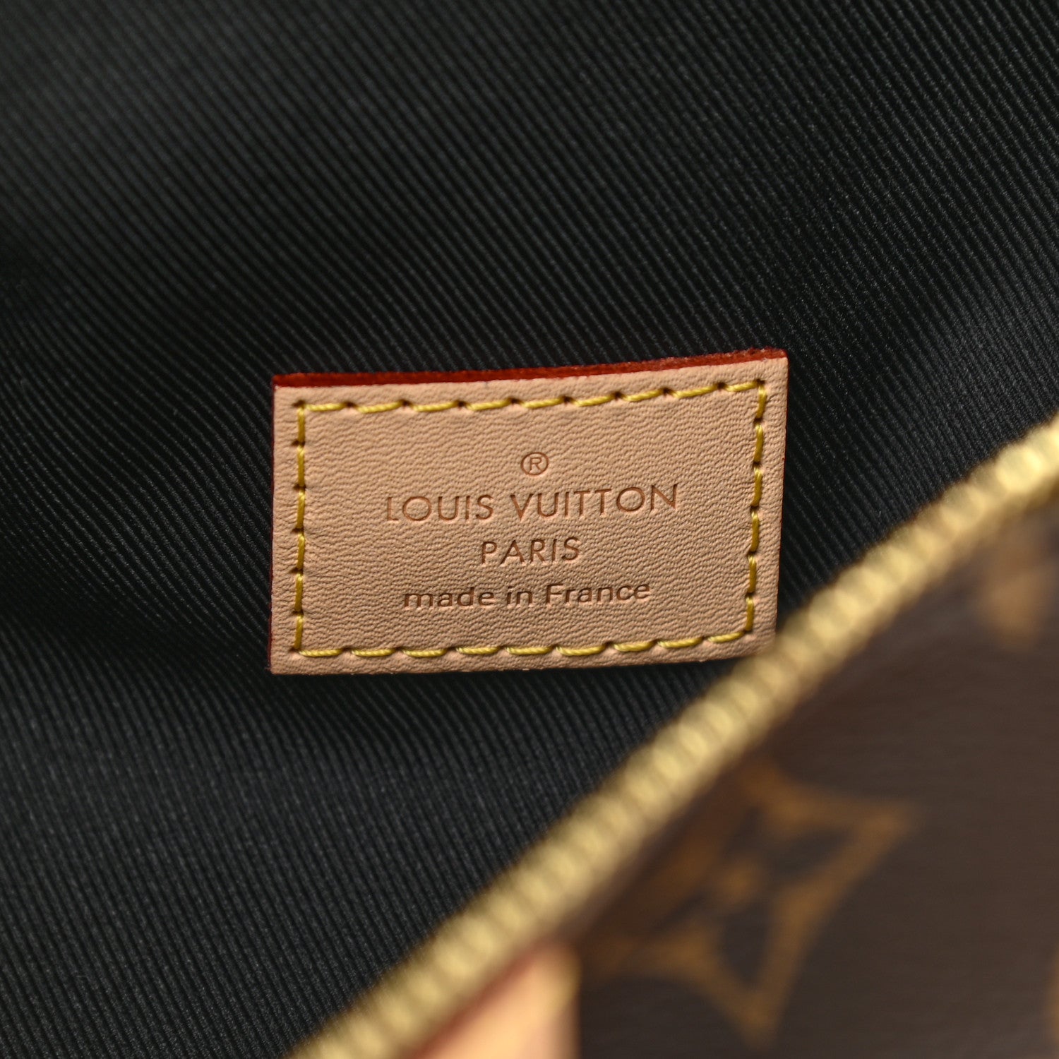Louis Vuitton Monogram Bumbag 6 of 8