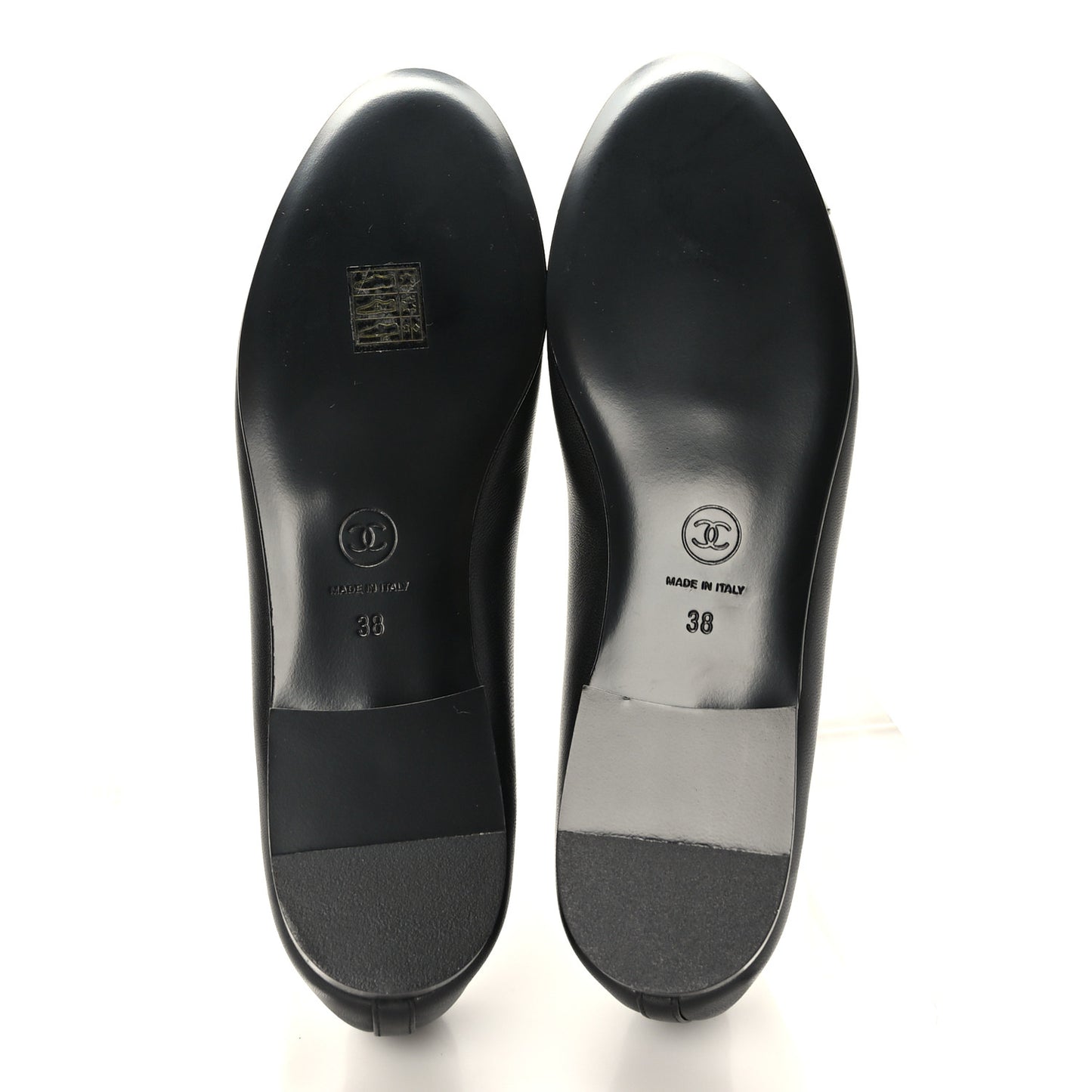 Lambskin Patent Cap Toe CC Ballerina Flats 38 Black