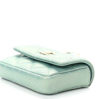 Chanel Iridescent Caviar Quilted Pearl Card Holder On Chain Green 10 of 11