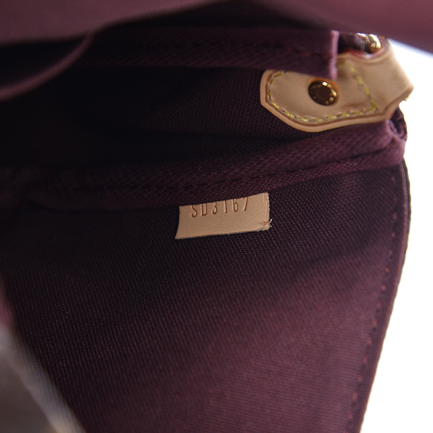 Louis Vuitton Monogram Favorite MM 8 of 8