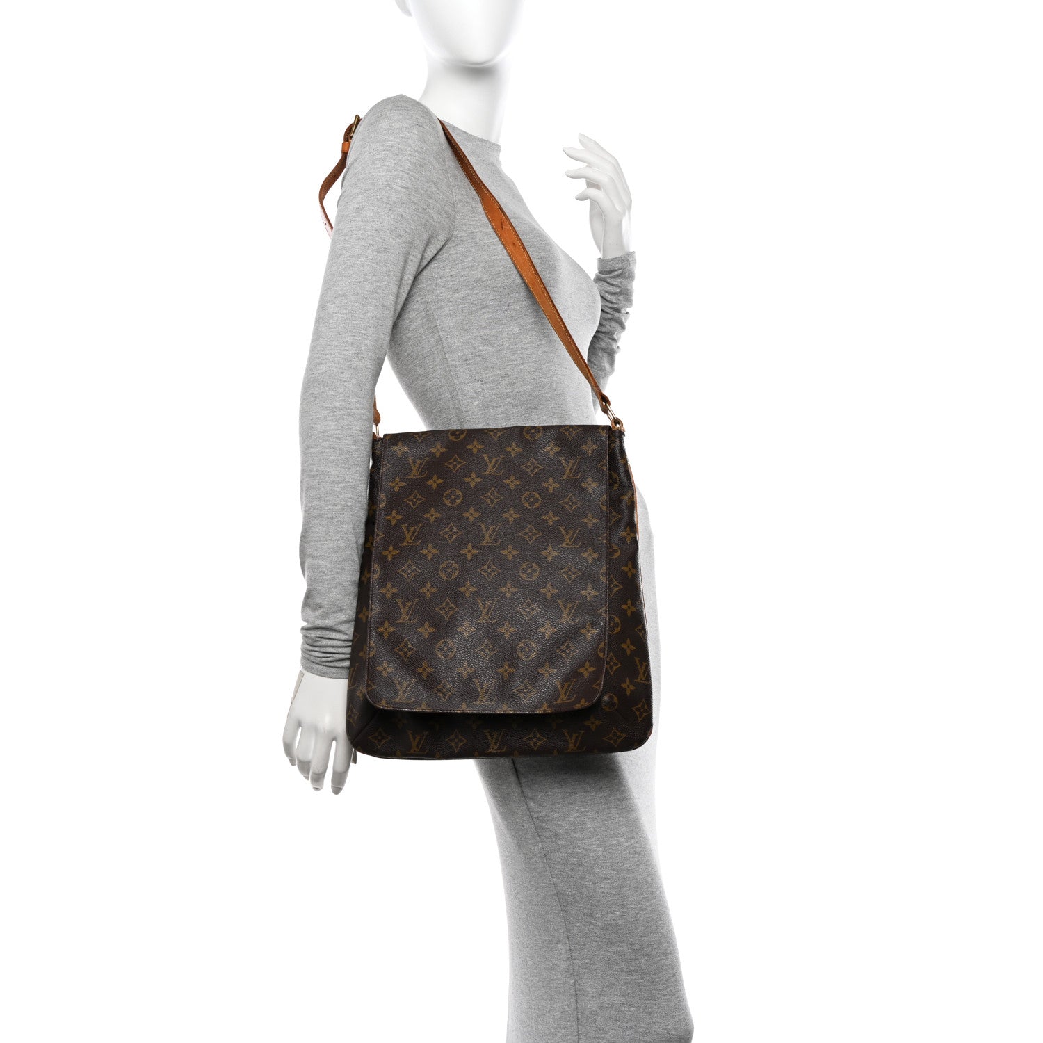 Louis Vuitton Monogram Musette GM 2 of 17