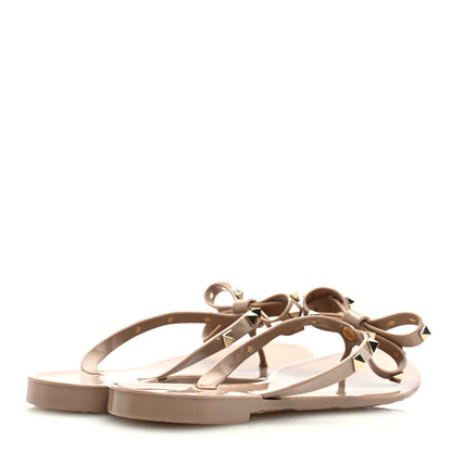Valentino Garavani PVC Jelly Rockstud Bow Thong Sandals 39 Poudre 4 of 8