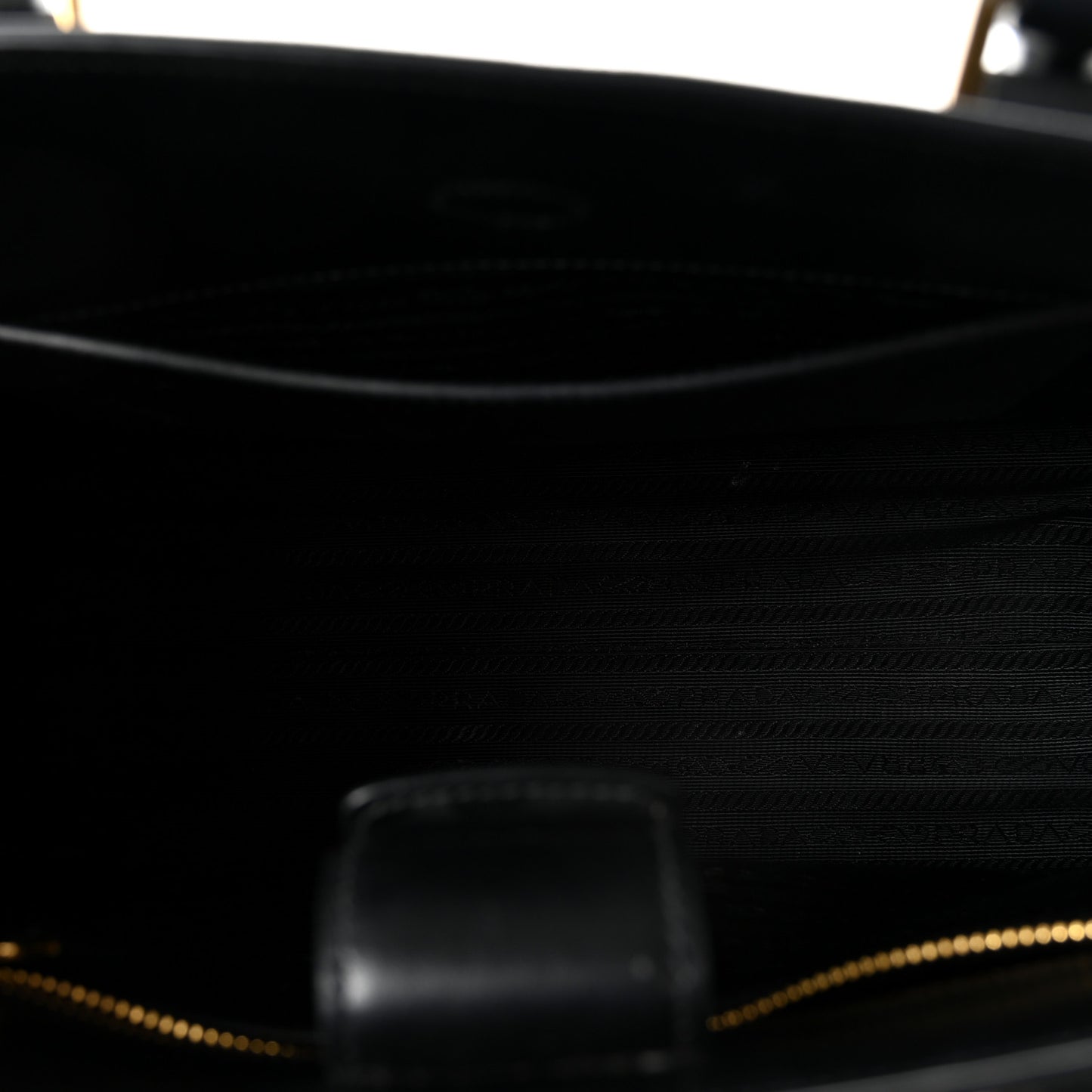 Saffiano Soft Calfskin Large Tote Black