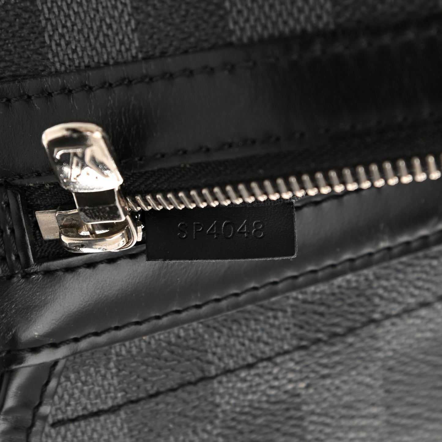 Damier Graphite Daniel MM