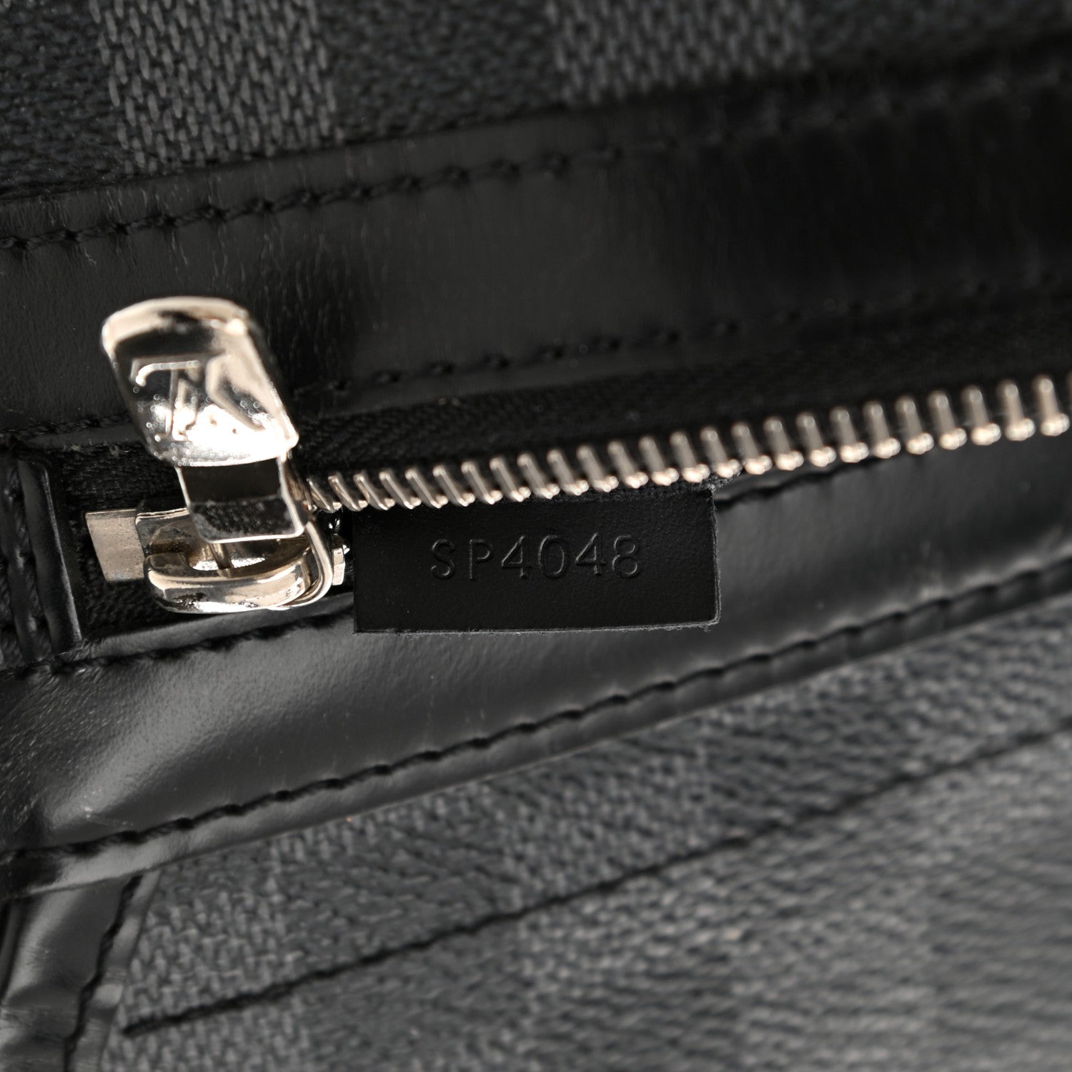 Louis Vuitton Damier Graphite Daniel MM 7 of 11