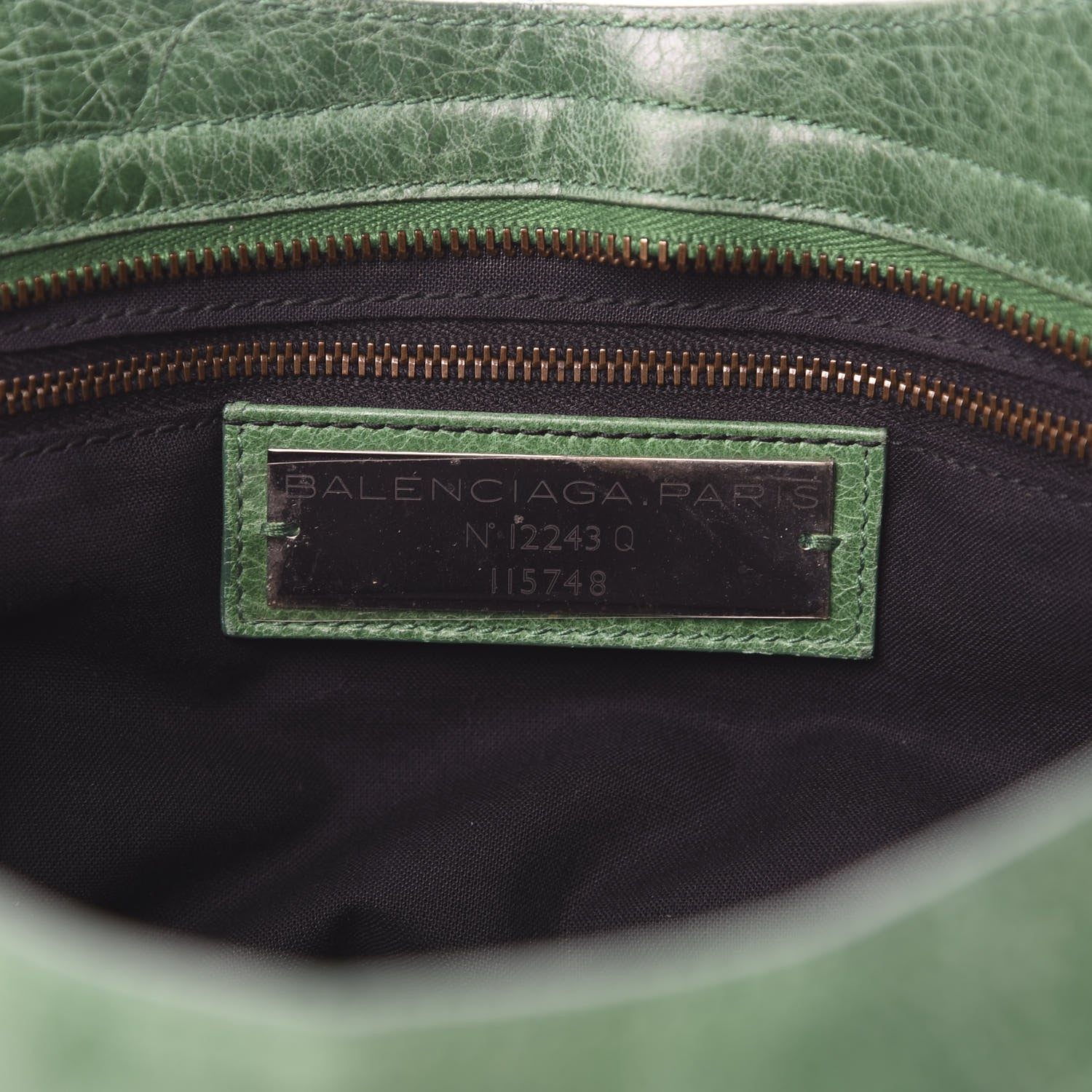 Balenciaga Agneau Classic Hardware City Pommier 7 of 17