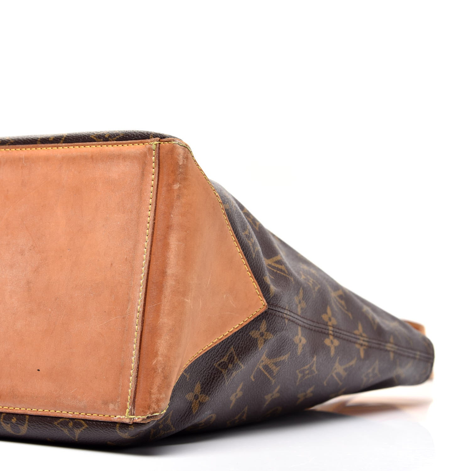 Louis Vuitton Monogram Cabas Mezzo 8 of 10