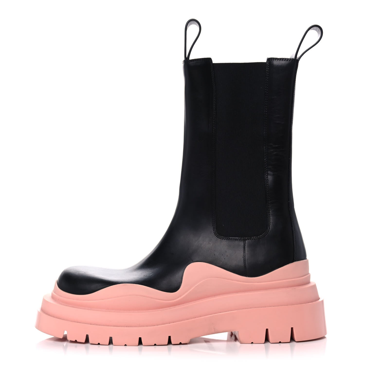 Bottega Veneta Calfskin The Tire Chelsea Boots 39.5 Black Peachy 1 of 11