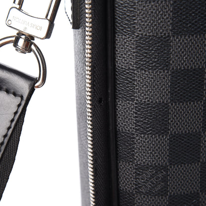 Louis Vuitton Damier Graphite Steeve 9 of 9