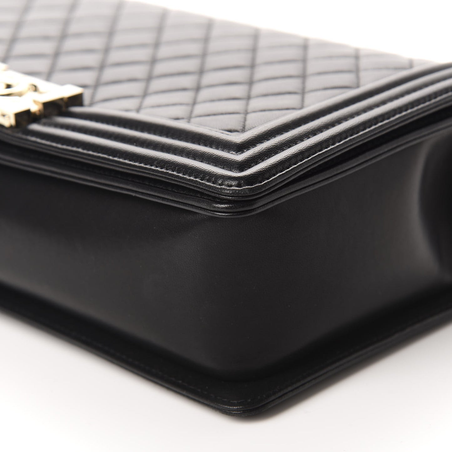 Lambskin Quilted New Medium Boy Flap Black