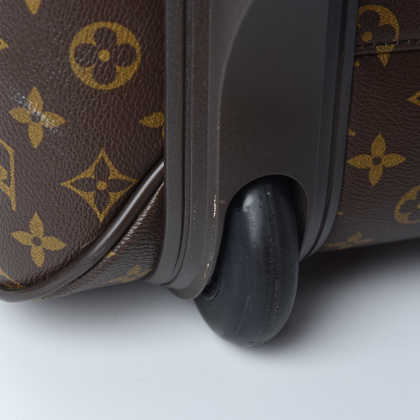 Monogram Pegase 55