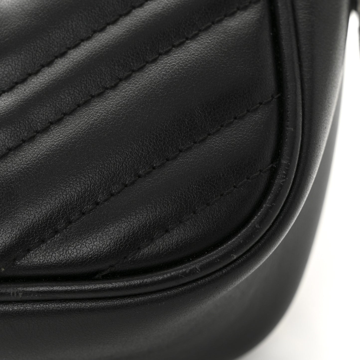 Calfskin Matelasse Small GG Marmont Chain Shoulder Bag Black