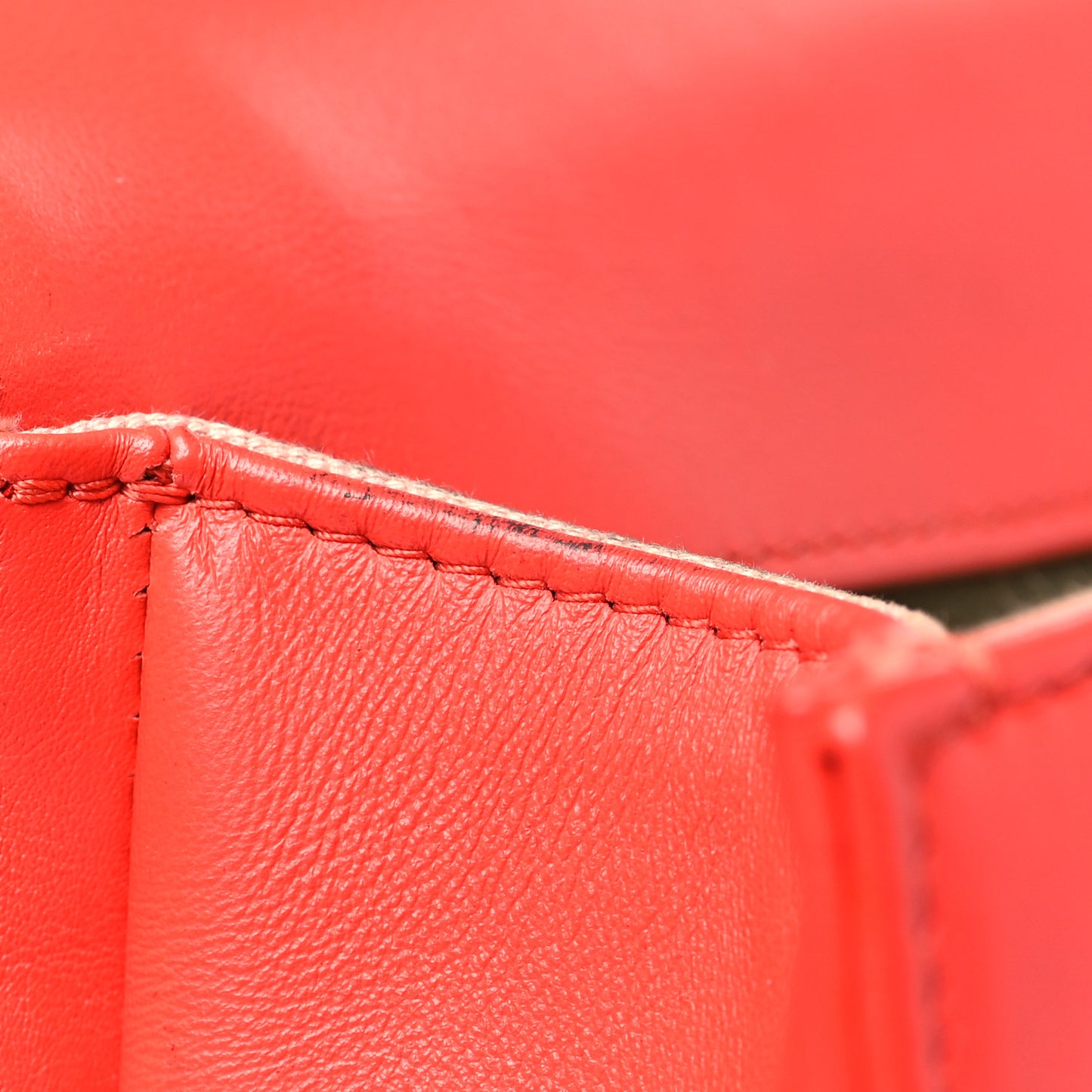 Lambskin Quilted Medium Boy Flap Red