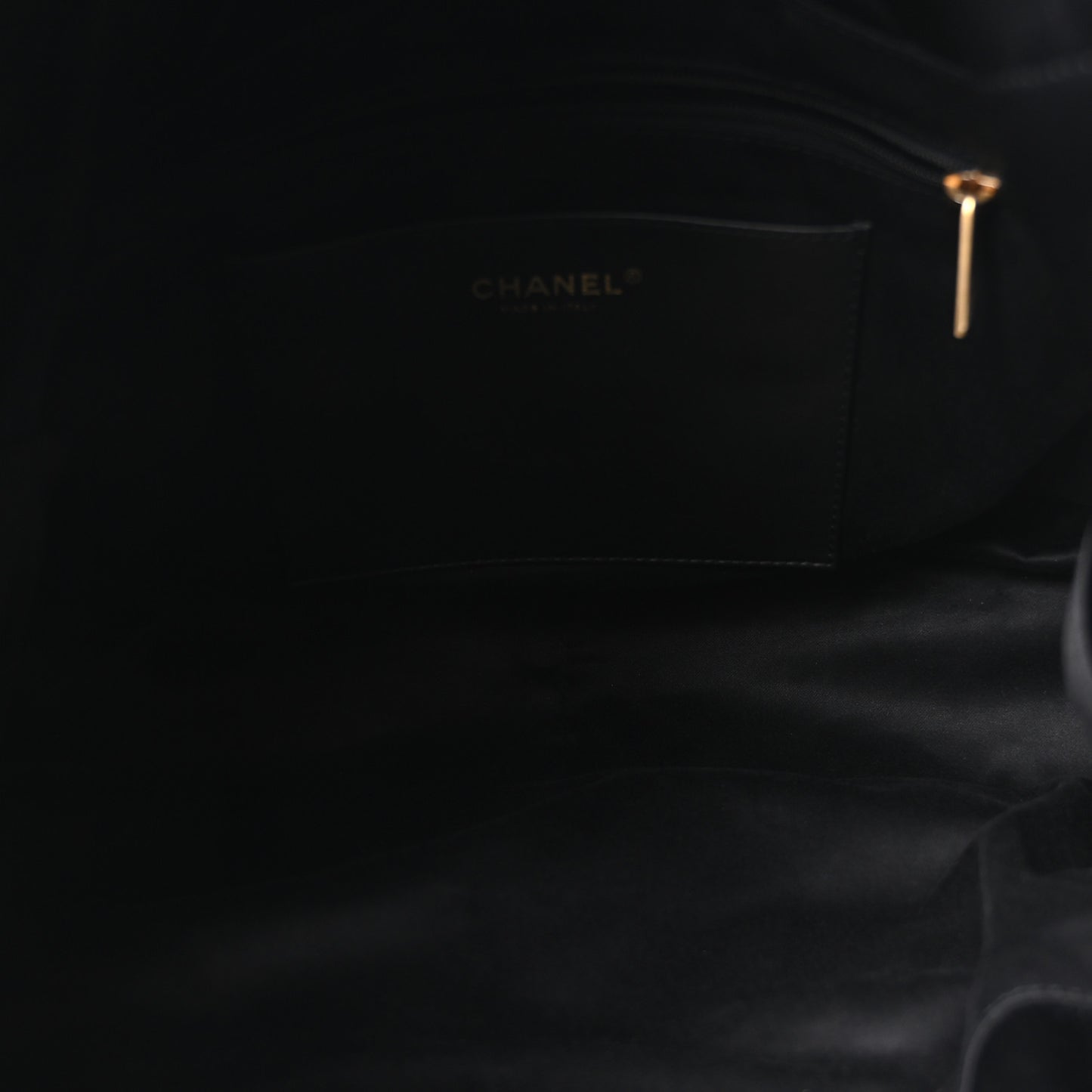 Shiny Lambskin Quilted Shopping Bag Black