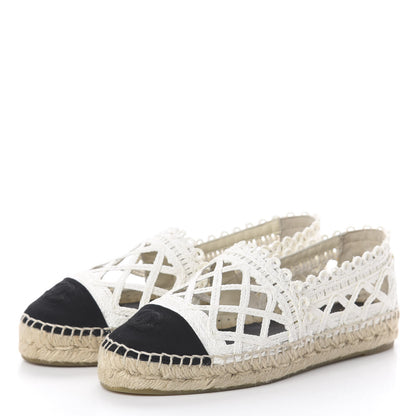 Chanel Woven Fabric Grosgrain CC Espadrilles 38 White Black 3 of 7