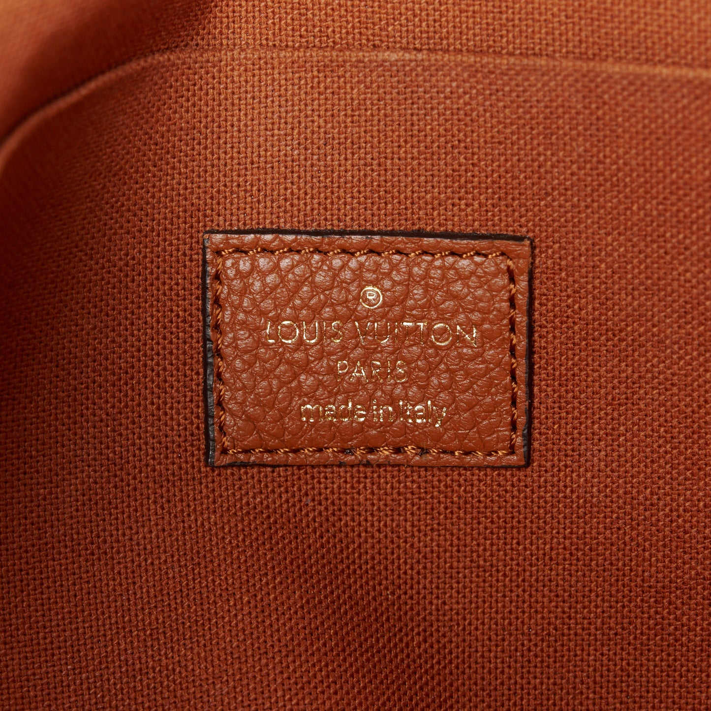 Empreinte Pochette Felicie Chain Wallet Cognac