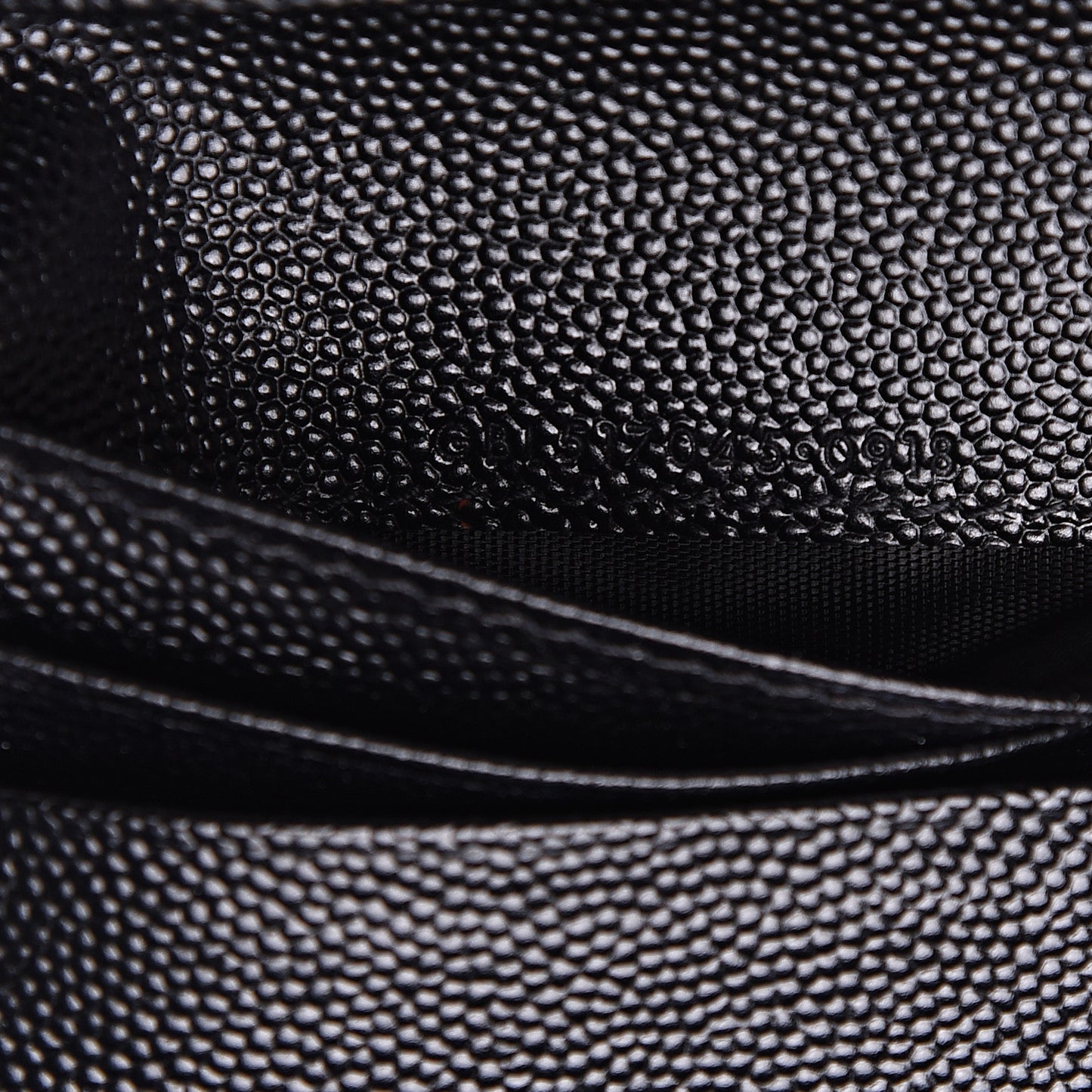 Grain De Poudre Matelasse Chevron Monogram Zipped Card Case Black