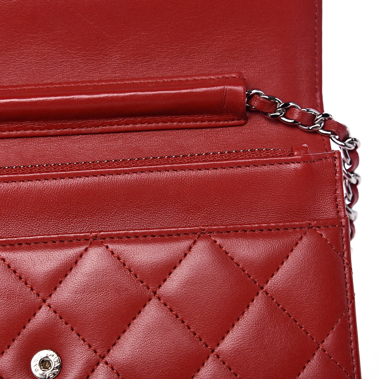 Lambskin Quilted Wallet On Chain WOC Red