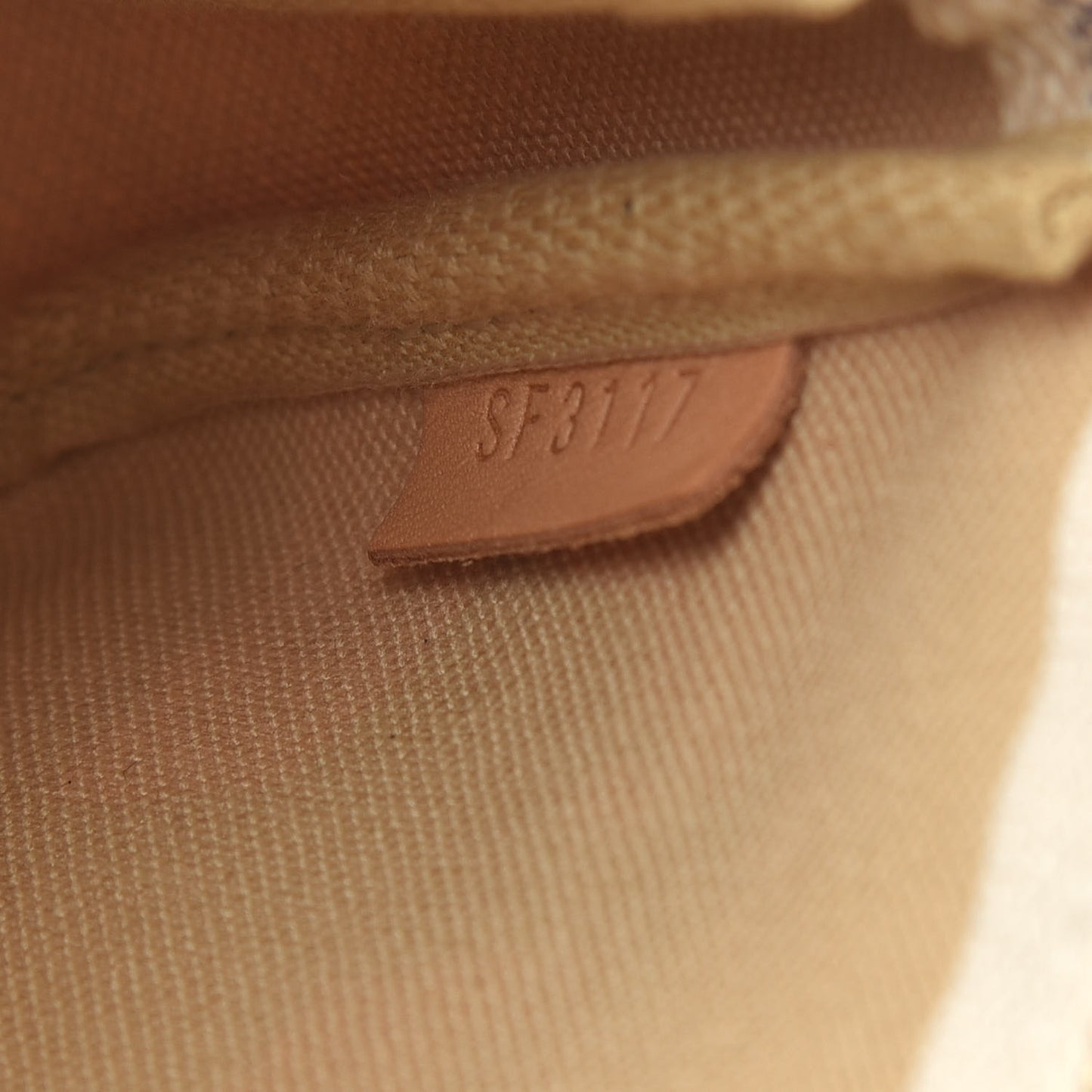 Damier Azur 2017 Christmas Animation Mini Pochette Accessories