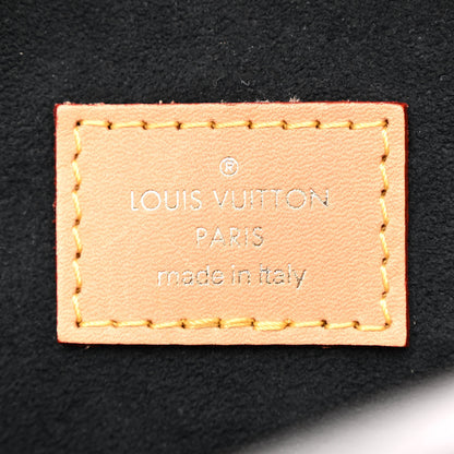Louis Vuitton Reverse Monogram Giant Boite Chapeau Souple 6 of 10