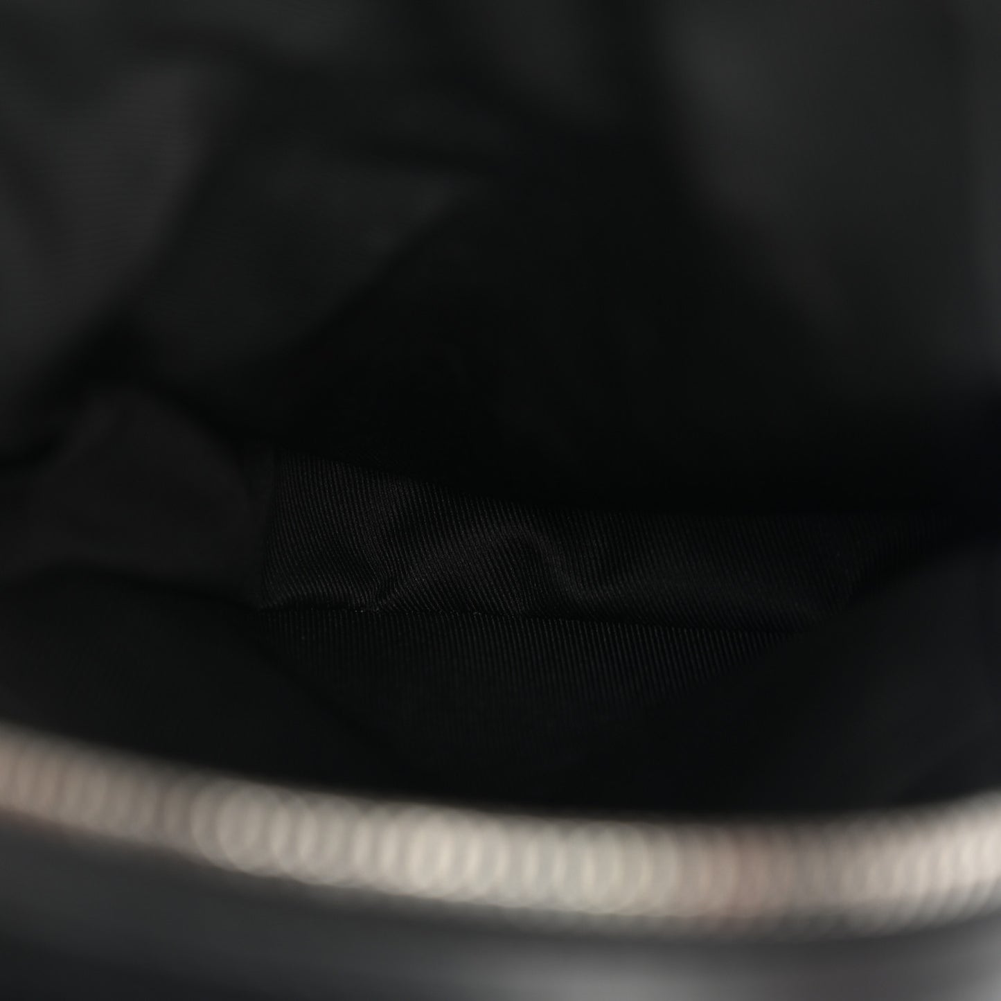 Monogram Eclipse Avenue Slingbag PM