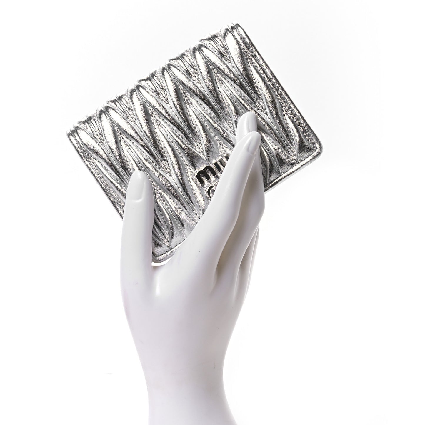 Metallic Nappa Matelasse Bi-Fold Compact Wallet Argento