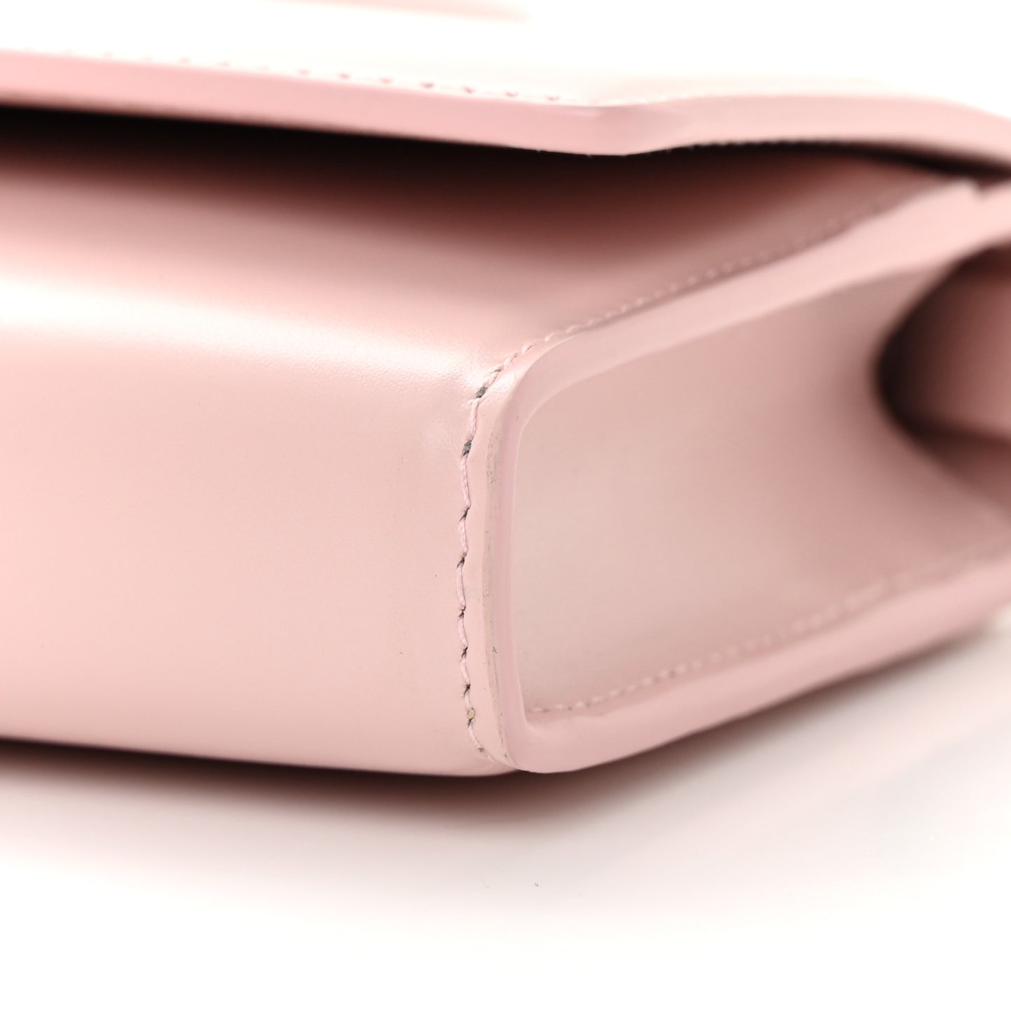 Box Calfskin 4G Wallet on Chain Pale Pink