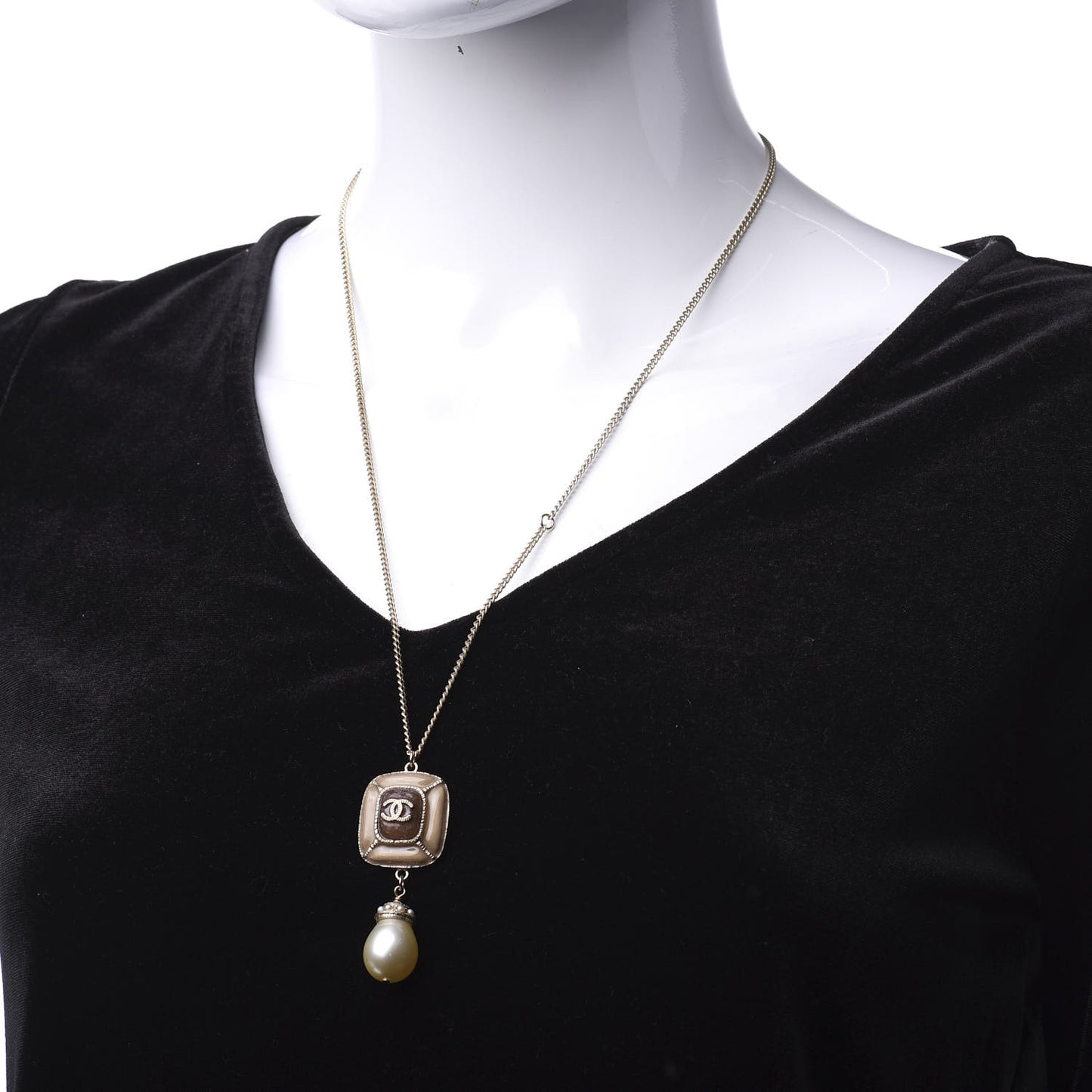 Enamel Pearl CC Pendant Necklace Light Gold
