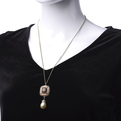 Chanel Enamel Pearl CC Pendant Necklace Light Gold 2 of 4