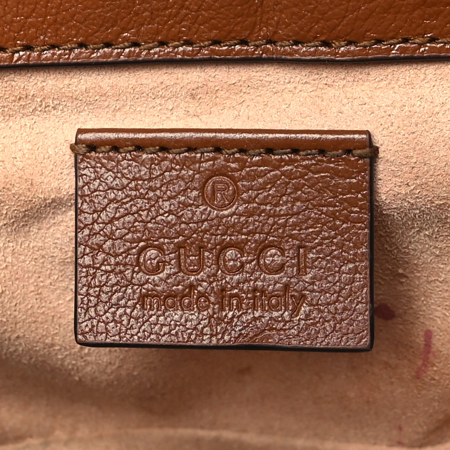 Azalea Calfskin Matelasse Diagonal Super Mini GG Marmont Shoulder Bag Cuir