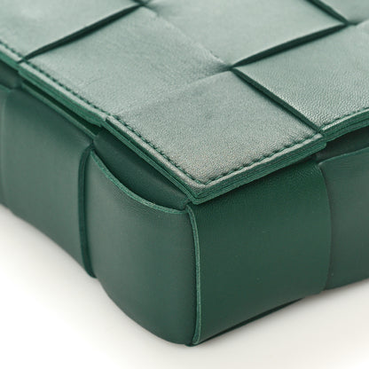 Bottega Veneta Lambskin Maxi Intrecciato Cassette Crossbody Bag Raintree Green 10 of 11