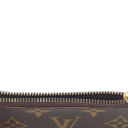 Louis Vuitton Monogram Key Pouch 8 of 9