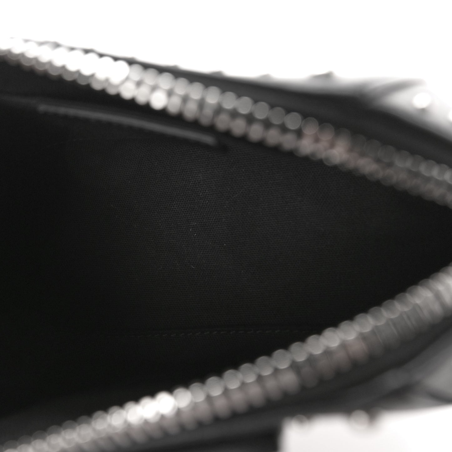 Calfskin Small Studded Antigona Beauty Wristlet Black