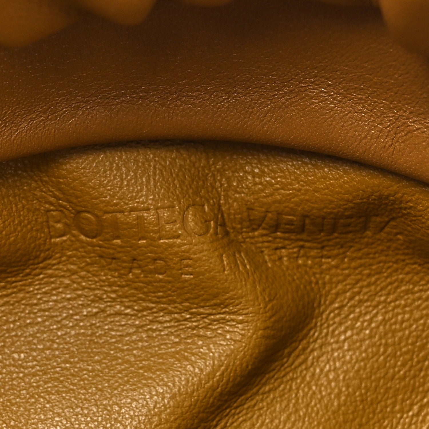 Bottega Veneta Calfskin The Pouch Chain Cammello 6 of 10