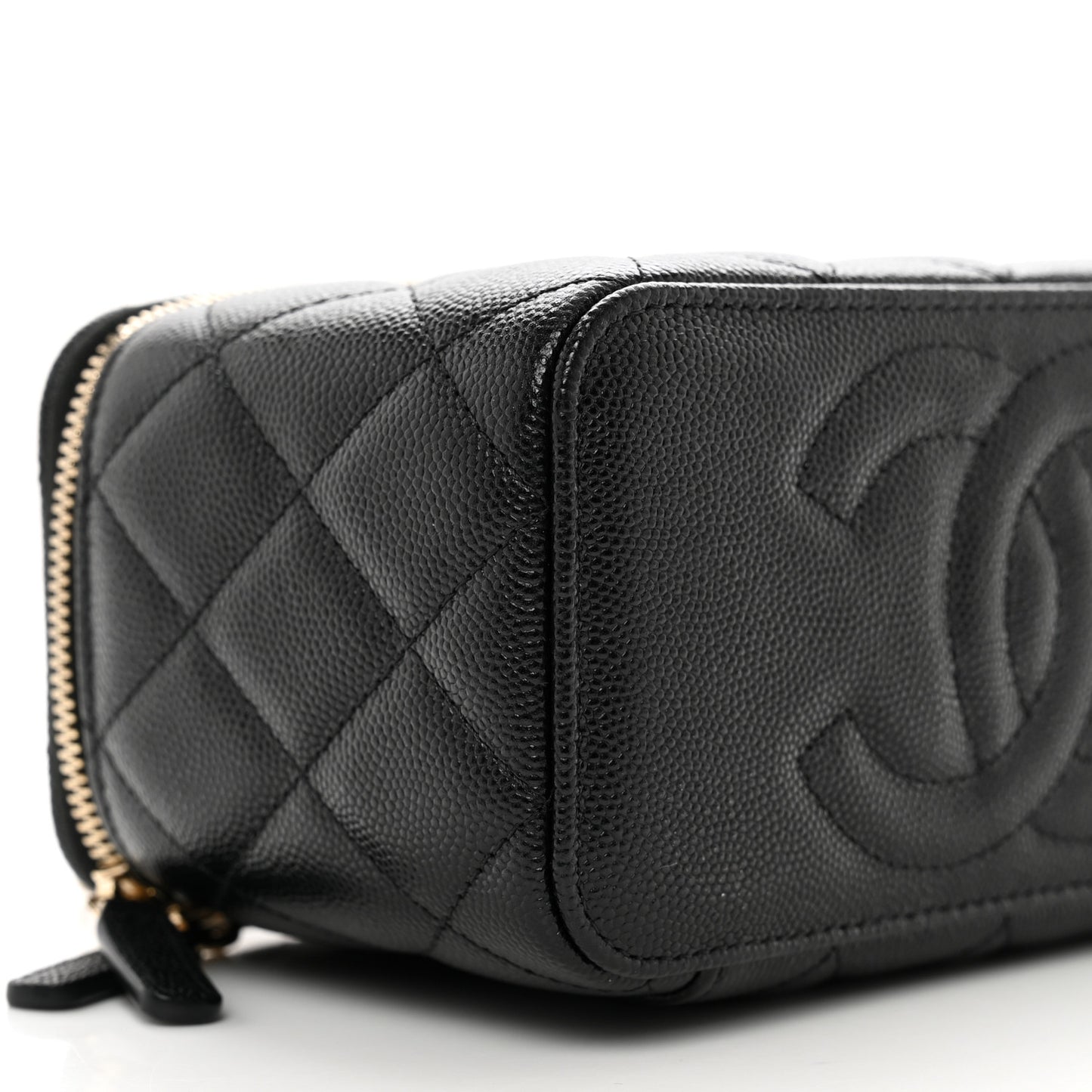 Caviar Quilted Small Vanity Case With Chain Black