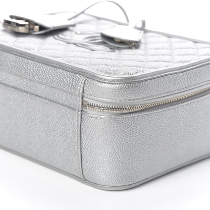 Chanel Metallic Caviar Quilted Large CC Filigree Vanity Case Silver 10 of 11