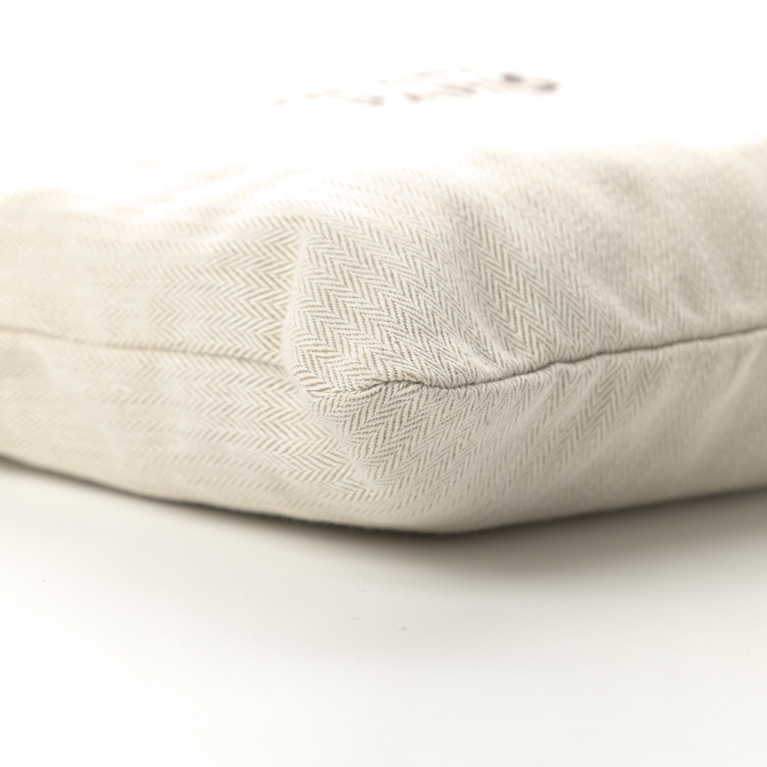 Hermes Canvas Swift Aline Grooming Bag Gold 10 of 11